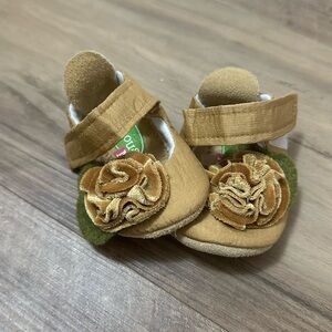 Baby shoes